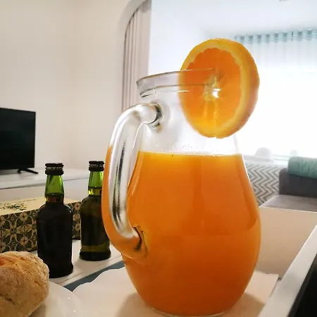 Peniche's Blue & White דירה